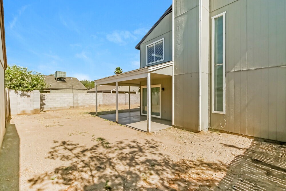 Building Photo - 7032 S 44th St