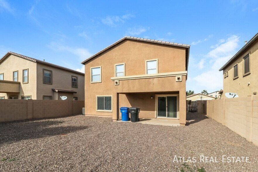 Building Photo - 13771 W Mauna Loa Ln