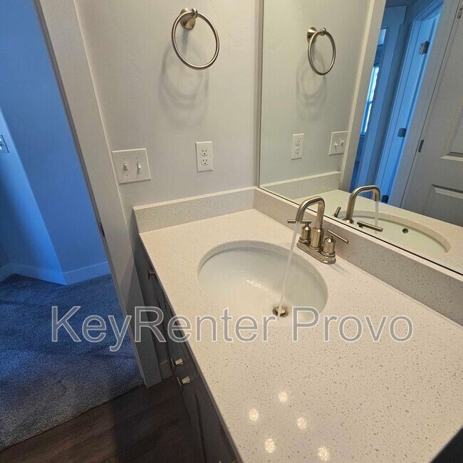 Building Photo - 1297 Dawes Wy