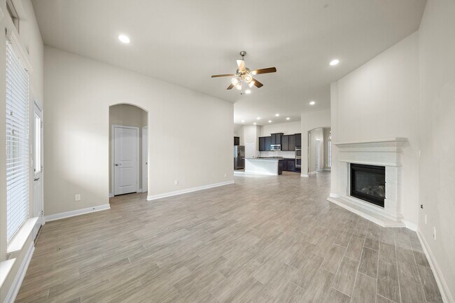 Building Photo - 4923 Windy Poplar Trl