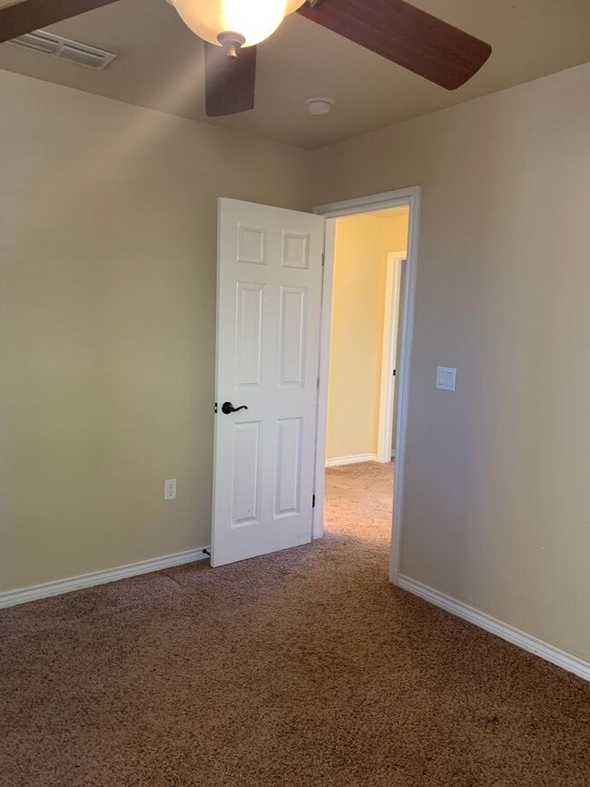 Building Photo - 3005 Fred Daugherty Dr