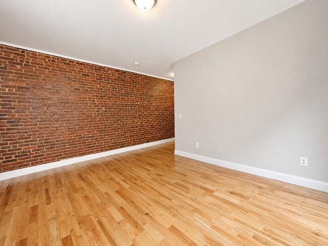 Floorplan - 141 Nagle Avenue