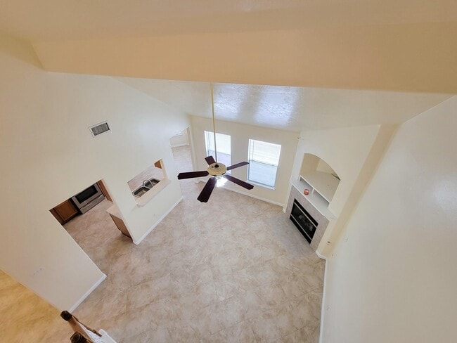 Building Photo - 14938 Brightbrook Dr