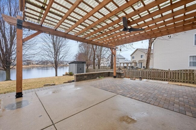 Building Photo - 1720 William Dr