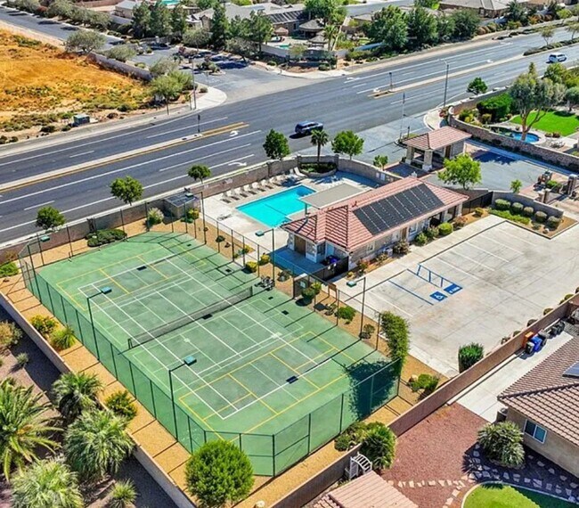 Building Photo - Luxury Home at Stonebrook Estates-Gated Community- 4 Bedrooms, 5 Bathrooms