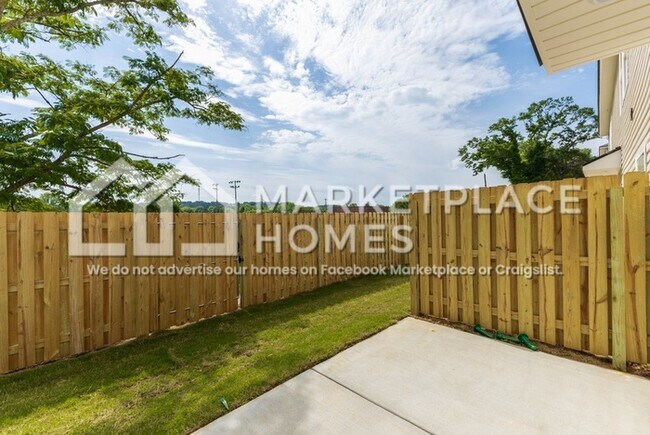 Building Photo - 4127 Hudson Ct SW
