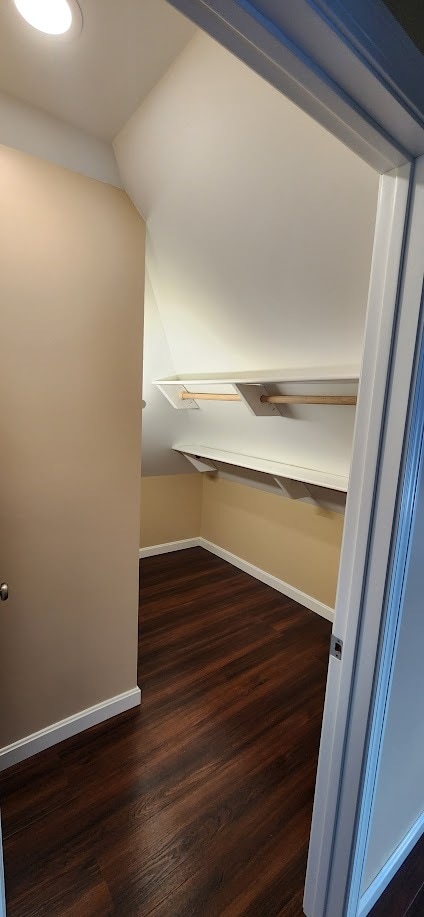 Master Closet - 142 College Ave