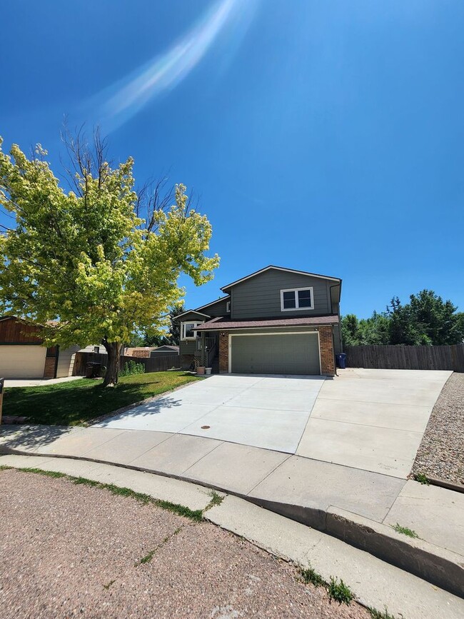 Primary Photo - Spacious 4-Bedroom Home with RV Parking in...