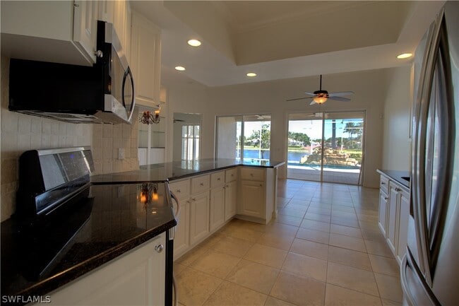 Building Photo - 7681 Sicilia Ct