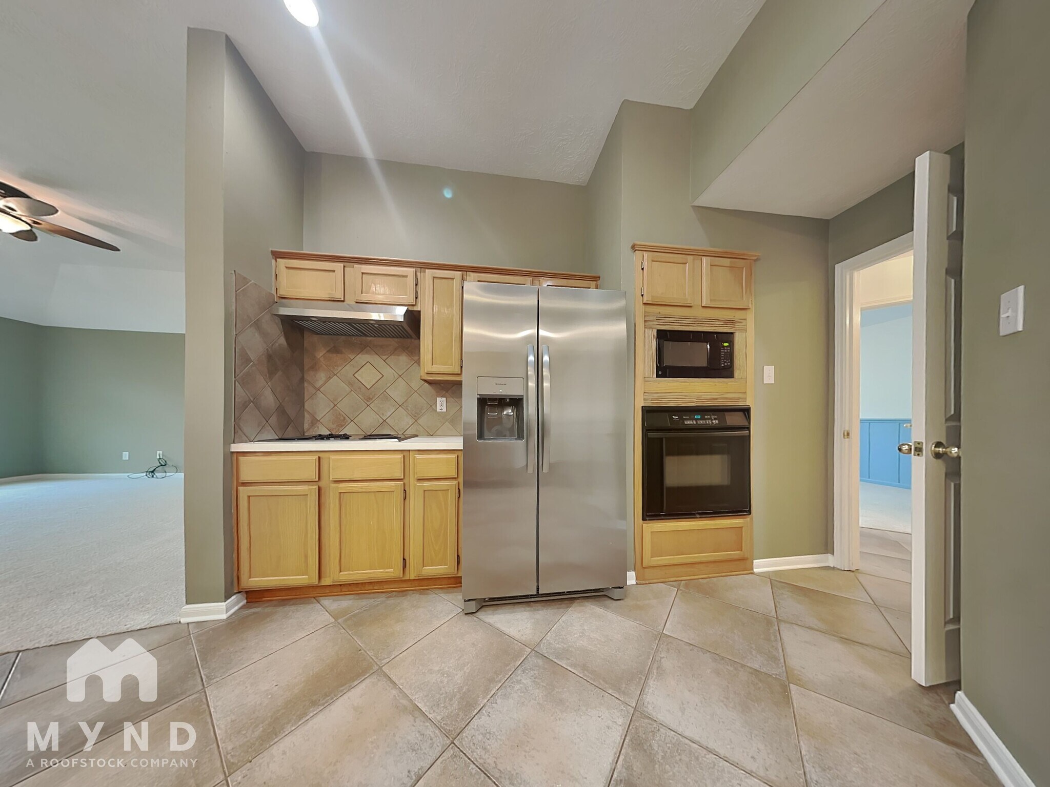 Building Photo - 4606 Sunrise Dr