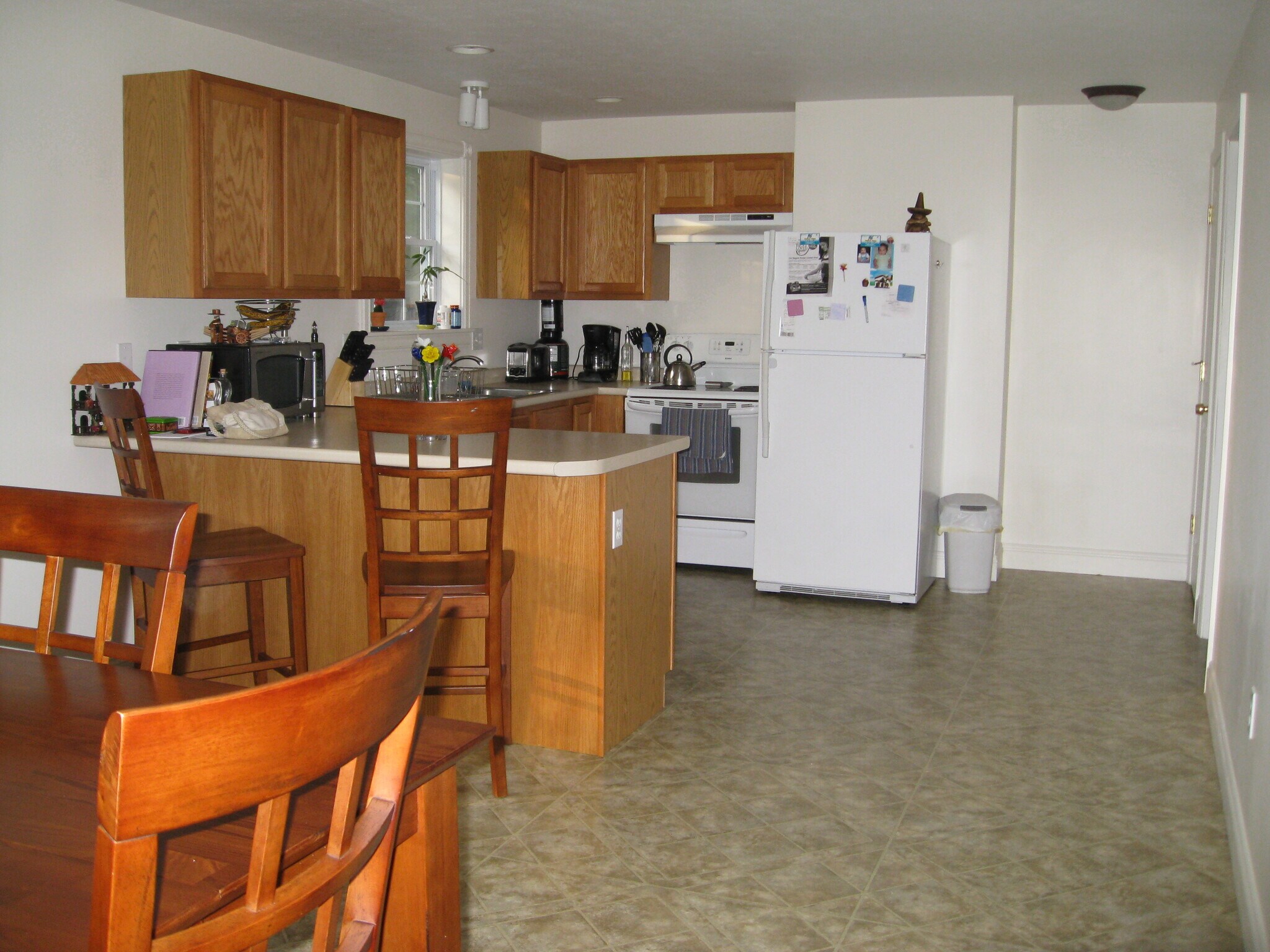 Building Photo - 18 Melvin Ave