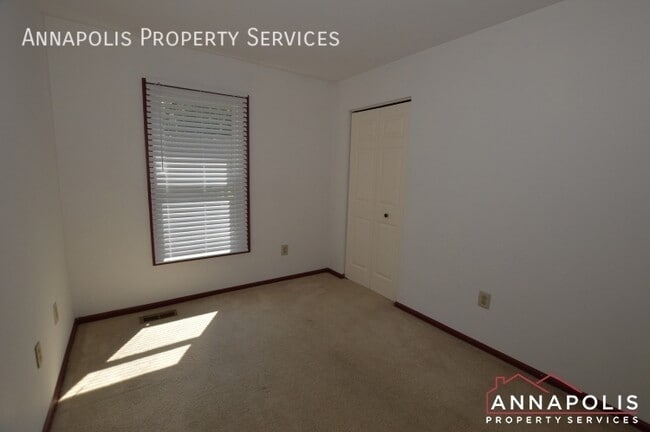Building Photo - 394 Scarlet Oak Dr