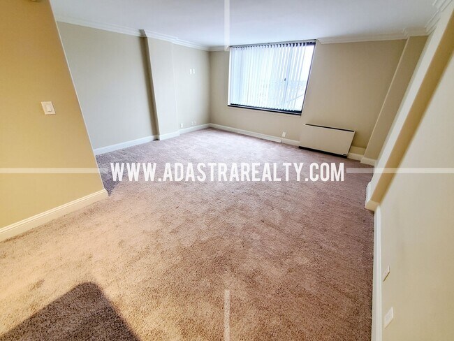 Building Photo - Ultimate Urban Living, Incredible Amenities!!-Beautiful Studio Apartment in Downtown KC-Coming SO...