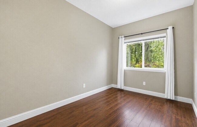 Building Photo - 17318 SW Galewood Dr