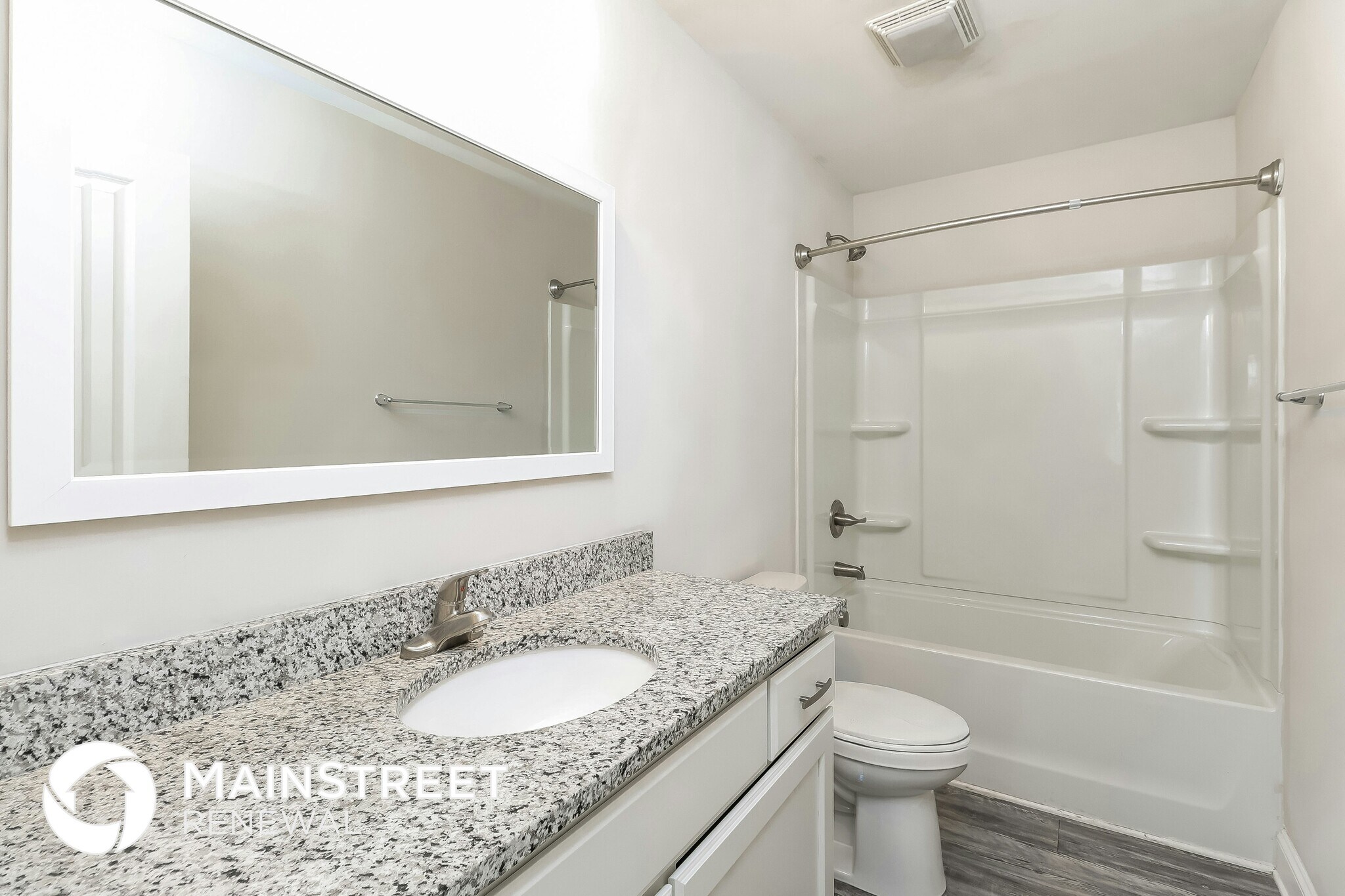 Building Photo - 714 E Georgia Ave