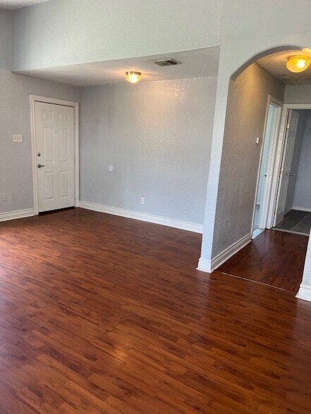 Building Photo - 315 Jesse St
