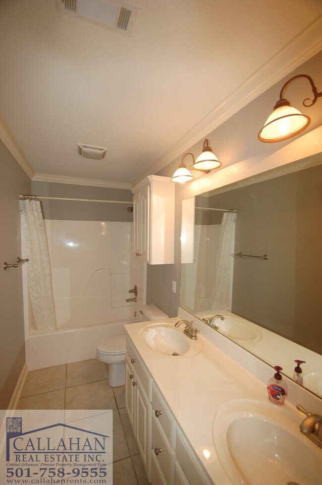 Building Photo - Cabot Greystone 3 bedroom Home