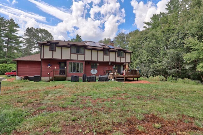 Building Photo - 522 Springfield Rd
