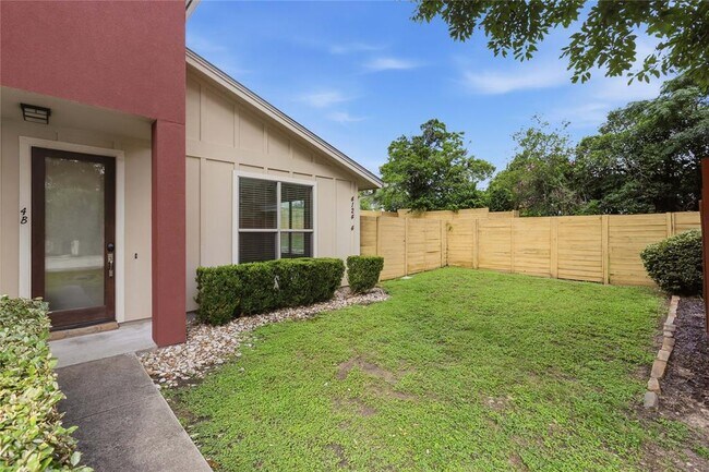 Building Photo - 4124 Valley View Rd