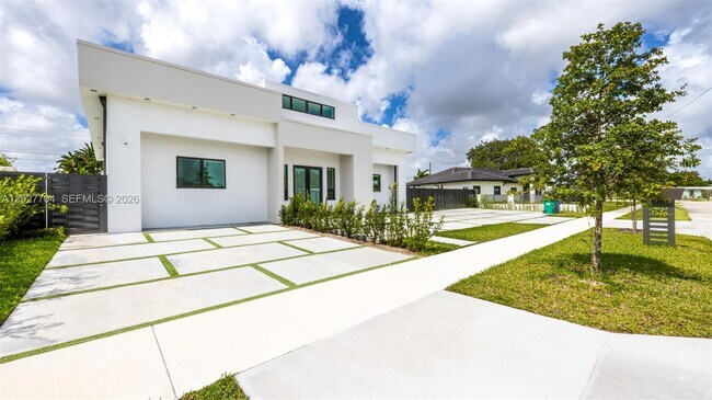 Building Photo - 11450 SW 59th Terrace