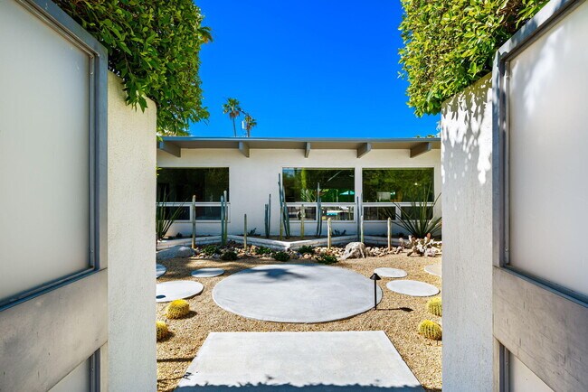 Building Photo - 1155 E Paseo El Mirador