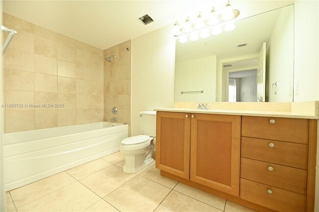 Building Photo - 55 Merrick Way
