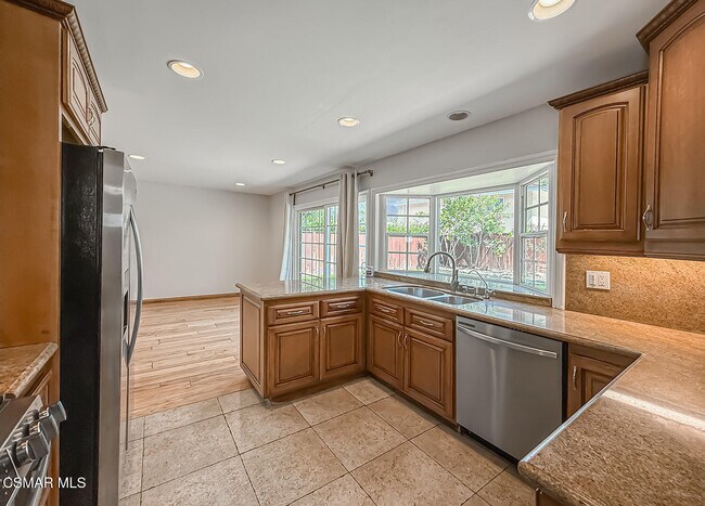 Building Photo - 1646 Swansea Pl