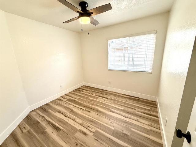 Building Photo - 24399 Oakridge Cir