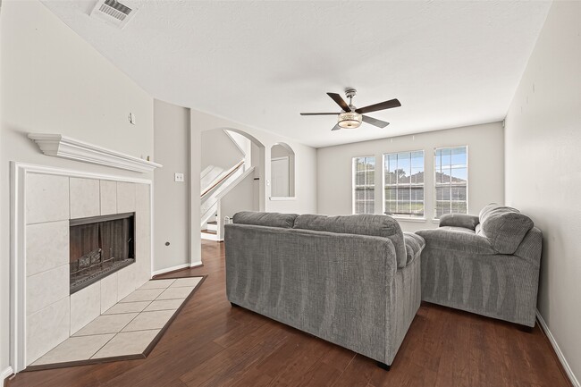 Building Photo - 17522 Coventry Squire Dr