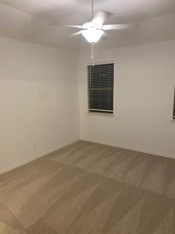 Building Photo - 1613 Pne Vly Dr