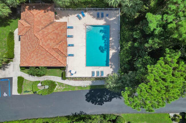 Building Photo - 5033 S La Sedona Cir