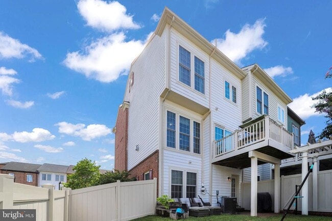 Building Photo - 192 Flowering Dogwood Terr SE