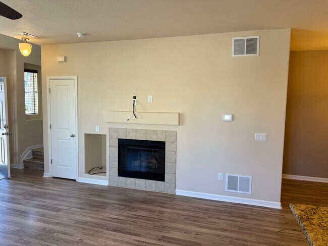 Building Photo - Updated 2 bedroom in West Arvada - Boyd Ponds