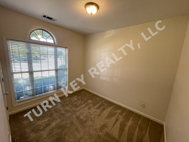 Building Photo - Townhouse for rent in Trussville