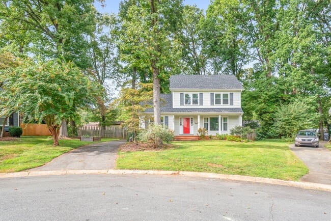 Building Photo - 3 Bedroom home in Coventry Woods!