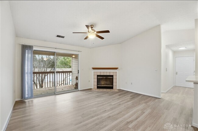 Building Photo - 8515 Island Pines Pl