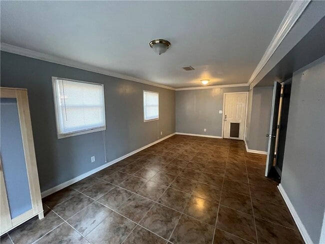 Building Photo - 3833 Cherokee Trail