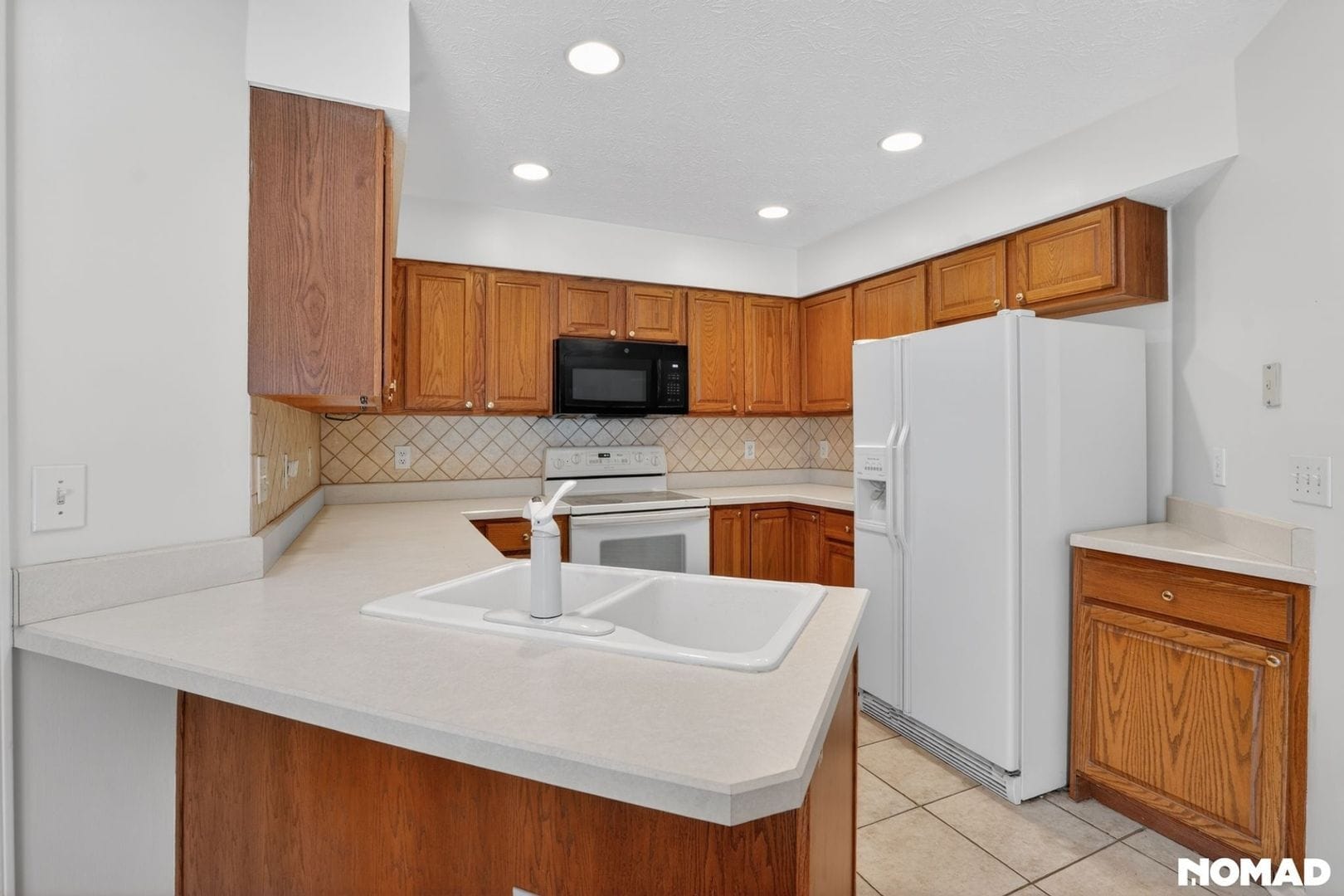 Building Photo - 8218 Nekton Ln