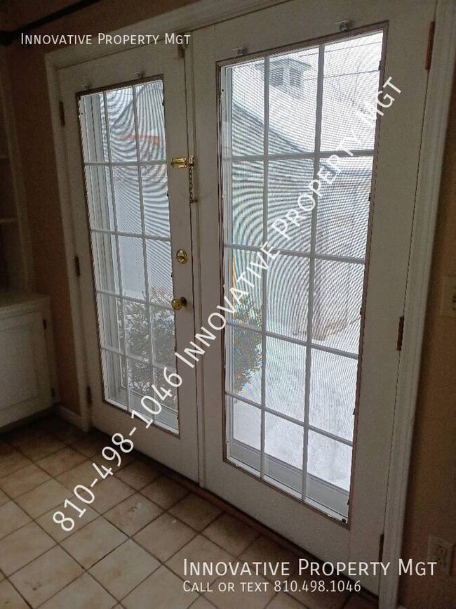 Building Photo - 611 Roome Ct