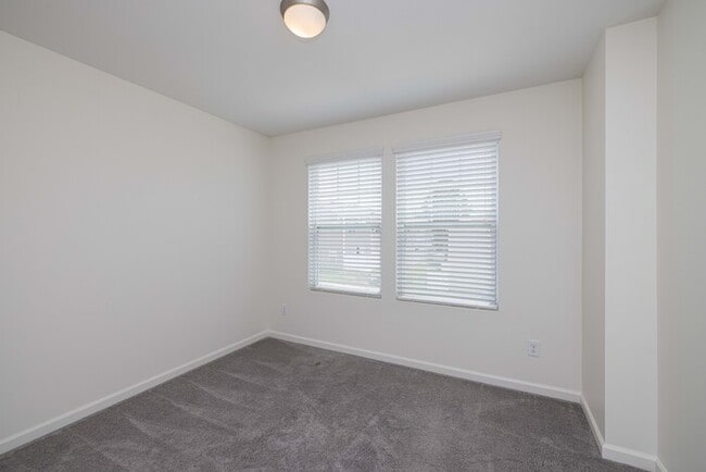 Building Photo - 3 Bedroom Townhome in NW School District - Rock Hill SC