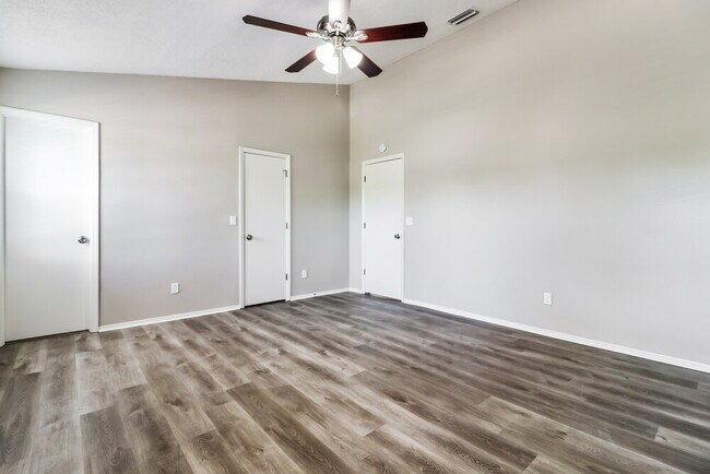 Building Photo - 5109 Corvette Dr