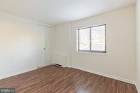 Building Photo - 600 Roosevelt Blvd