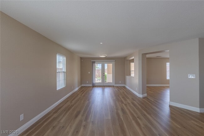 Building Photo - 1130 Grove Park St