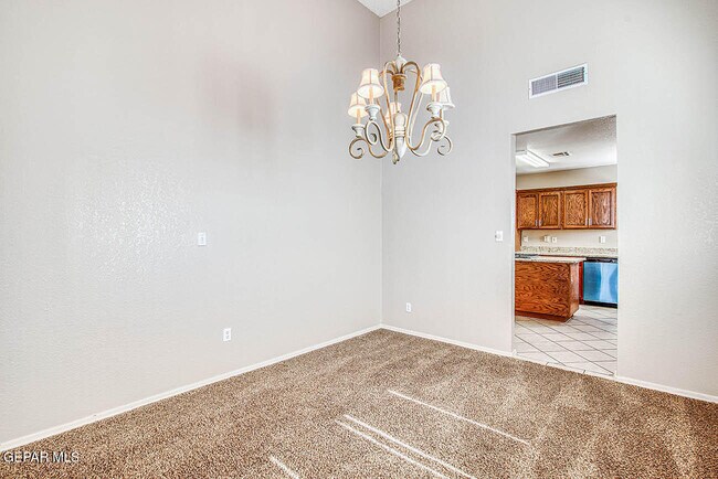 Building Photo - 6076 Los Siglos Dr