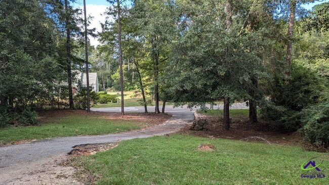 Building Photo - 1378 Cambridge Dr