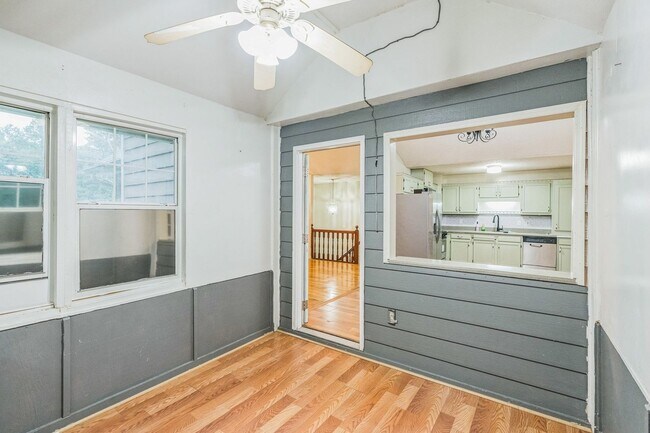 Building Photo - Charming 4BR House in Douglasville