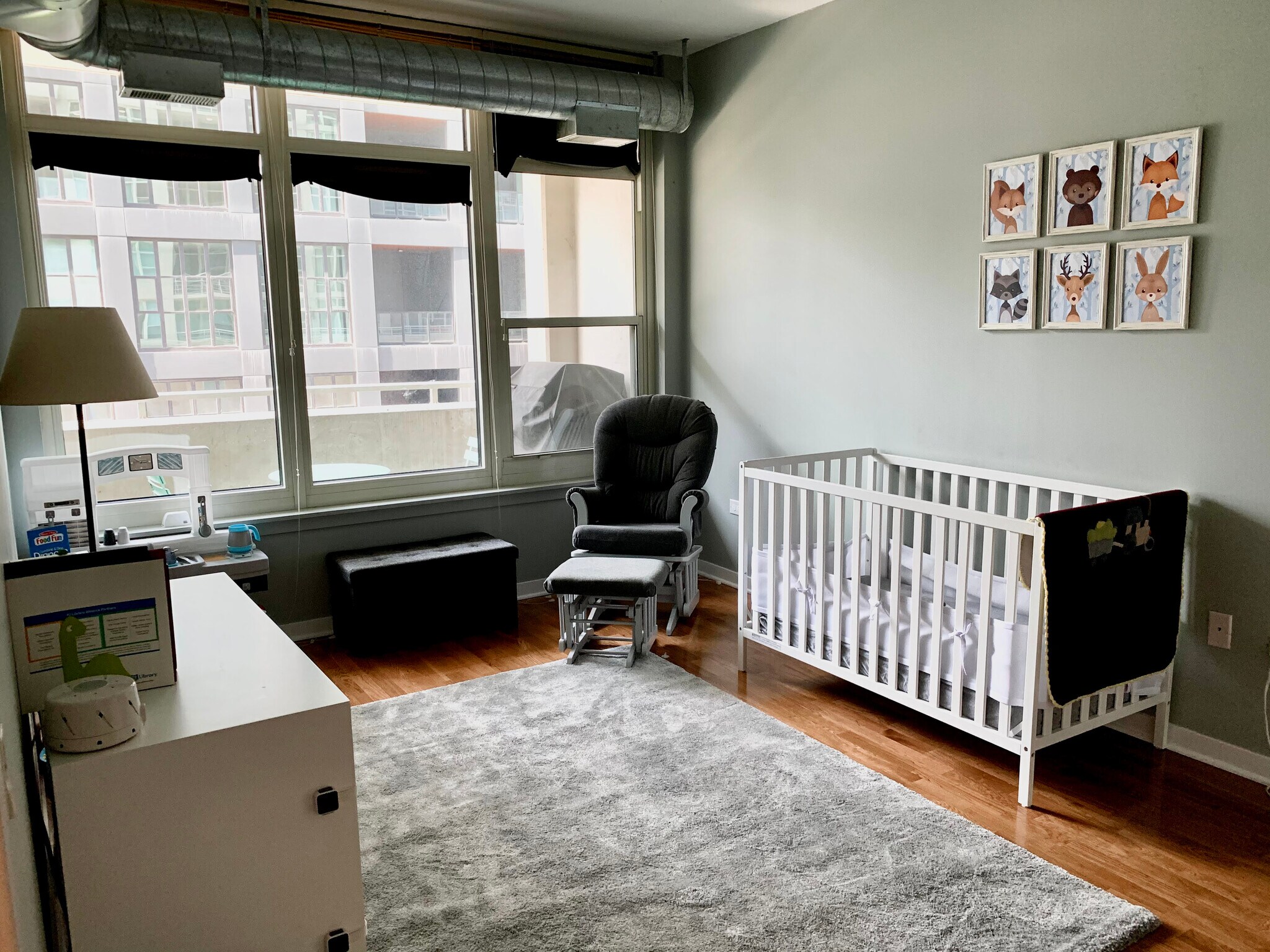 Building Photo - 909 W Washington Blvd