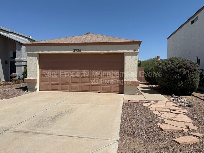 Building Photo - 3936 W Chama Dr
