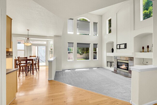 Building Photo - Wonderful home located in Broomfield with ...