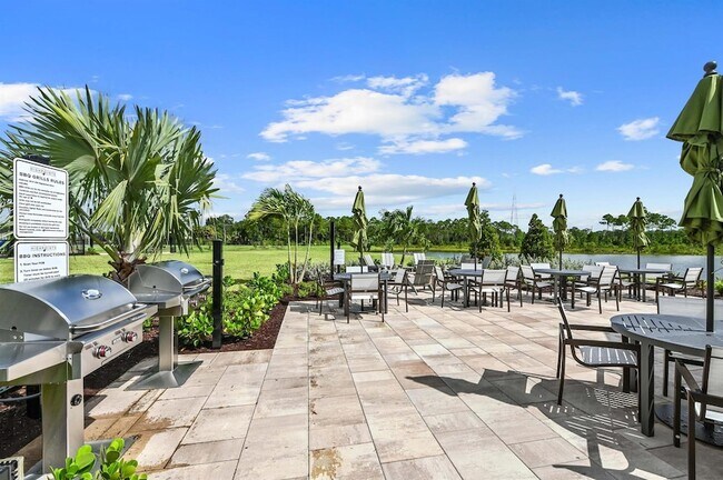 Building Photo - 9891 SW Legacy Dr